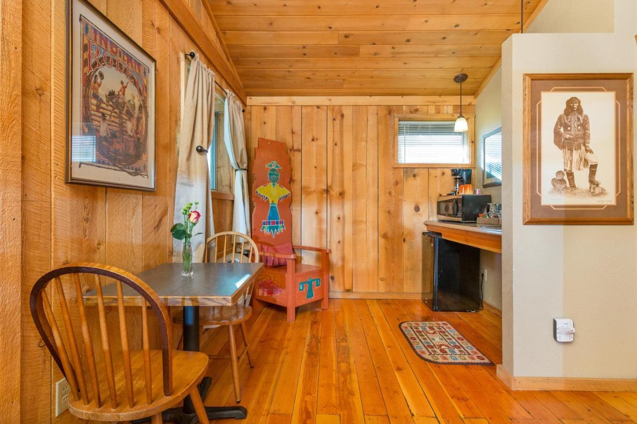 Bed & Breakfast Trapper's Rendezvous